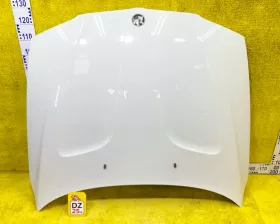 Капот BMW