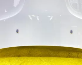 Капот BMW