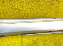Накладка на порог TOYOTA VOXY/NOAH/ESQUIRE 2014/Цвет 1F7 7586028040 ZRR85W/ZRR85G/ZRR85/ZRR80G/ZRR80/ZRR80W/ZWR80/ZWR80G/ZWR80W 3ZRFAE, левая