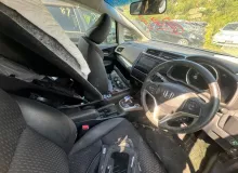Лобовое стекло HONDA FIT/JAZZ 2015/Цвет NH731P 73111T5AJ21 GP5/GP6/GK3/GK4/GK5/GK6 LEB, переднее