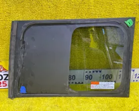 Стекло собачника TOYOTA