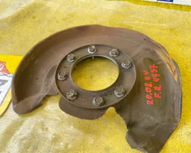 Кожух тормозного диска Toyota