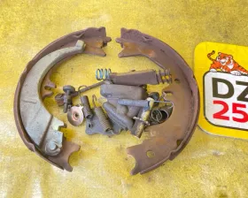 Механизм стояночного тормоза TOYOTA