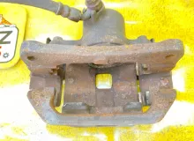 Суппорт TOYOTA LAND CRUISER/LAND CRUISER CYGNUS/LX470 1999/Цвет 057 4775060101 UZJ100/UZJ100L/UZJ100/FZJ100/FZJ105/HDJ100/HDJ100L/HDJ101/HDJ101K/HZJ105/HZJ105L 2UZFE, задний левый