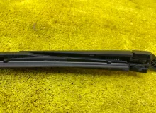 Дворник 5-й двери TOYOTA LAND CRUISER PRADO 2017-2023 8524160151 TRJ150W/TRJ150L/TRJ150/TRJ152/TRJ155/GDJ150W/GDJ150R/GDJ150L/GDJ150/GDJ151W/GDJ151/GDJ155L/GDJ155R/GDJ155/GRJ150W/GRJ150L/GRJ150/GRJ151W/GRJ151/GRJ152/KDJ150/KDJ150L/KDJ155 2TRFE, задний