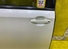 Дверь боковая TOYOTA VOXY/NOAH/ESQUIRE 2014/Цвет 070 6700328630 ZRR80G/ZRR80W/ZRR80/ZRR85G/ZRR85W/ZRR85/ZWR80/ZWR80G/ZWR80W 3ZRFAE, задняя правая