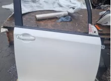 Дверь боковая TOYOTA VOXY/NOAH/ESQUIRE 2014/Цвет 070 6700128250 ZRR80G/ZRR80W/ZRR80/ZRR85G/ZRR85W/ZRR85/ZWR80/ZWR80G/ZWR80W 3ZRFAE, передняя правая
