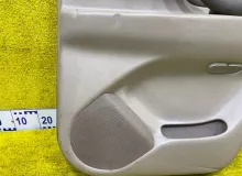 Обшивка дверей TOYOTA LAND CRUISER/LAND CRUISER CYGNUS 2001 6764060542A0 UZJ100/UZJ100L/UZJ100/FZJ100/FZJ105/HDJ100/HDJ100L/HDJ101/HDJ101K/HZJ105/HZJ105L 2UZFE, задняя правая