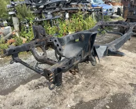 Рама Toyota