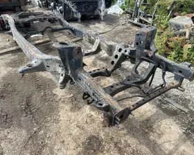 Рама Toyota