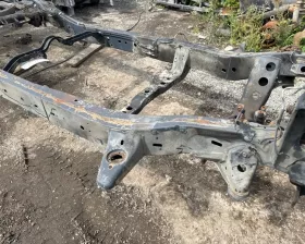 Рама Toyota