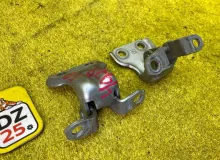 Петля дверная TOYOTA TANK/ROOMY/THOR/JUSTY 2017/Цвет S28 M900A/M910A/M900S/M910S/M900F/M910F 1KRFE, передняя правая