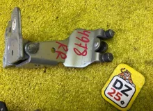Ролик раздвижной двери TOYOTA TANK/ROOMY/THOR/JUSTY 2017/Цвет S28 68350B2010 M900A/M910A/M900S/M910S/M900F/M910F 1KRFE, задний правый