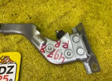 Ролик раздвижной двери TOYOTA TANK/ROOMY/THOR/JUSTY 2017/Цвет S28 68350B2010 M900A/M910A/M900S/M910S/M900F/M910F 1KRFE, задний правый