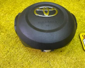 Подушка безопасности водителя TOYOTA