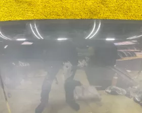 Капот Toyota