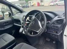 Радиатор основной TOYOTA NOAH/ESQUIRE/VOXY 2014/Цвет 070 1640037280 ZRR85G/ZRR85W/ZRR85/ZRR80G/ZRR80/ZRR80W/ZWR80/ZWR80G/ZWR80W 3ZRFAE, передний