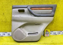 Обшивка дверей TOYOTA LAND CRUISER/LAND CRUISER CYGNUS 1999 6763060540E0 UZJ100/UZJ100L/UZJ100/FZJ100/FZJ105/HDJ100/HDJ100L/HDJ101/HDJ101K/HZJ105/HZJ105L 2UZFE, задняя правая