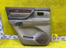 Обшивка дверей TOYOTA LAND CRUISER/LAND CRUISER CYGNUS 1999 6764060540 UZJ100/UZJ100L/UZJ100/FZJ100/FZJ105/HDJ100/HDJ100L/HDJ101/HDJ101K/HZJ105/HZJ105L 2UZFE, задняя левая