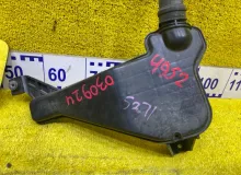 Влагоотделитель HONDA VEZEL 2014/Цвет NH788P 1723050T003 RU3/RU4/RU1/RU2 LEB, передний