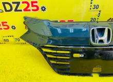 Решетка радиатора HONDA VEZEL 2014/Цвет NH788P 71120T7B000 RU3/RU4/RU1/RU2 LEB, передняя