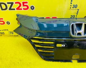 Решетка радиатора HONDA