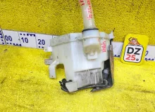 Бачок стеклоомывателя TOYOTA LAND CRUISER PRADO 2004/Цвет 070 8531560300 VZJ121/VZJ120W/VZJ120/VZJ121W/VZJ125W/VZJ125/GRJ120W/GRJ120/GRJ121W/GRJ121/GRJ125W/KDJ125/LJ120/LJ125/RZJ120W/25W/KDJ120W/KDJ120/KDJ121W/KDJ121/RZJ120/RZJ125W/RZJ125/TRJ120W/TRJ120/T