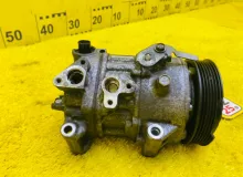Компрессор кондиционера TOYOTA VOXY/NOAH/ESQUIRE 2014 8831028650 ZRR85G/ZRR85W/ZRR85/ZRR80G/ZRR80/ZRR80W 3ZRFAE, передний