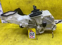 Печка салона NISSAN SERENA 2016/Цвет QAB 272105TA0A GFC27/GC27/C27/GFNC27/GNC27 MR20DD, передняя