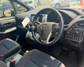 Подушка двигателя TOYOTA