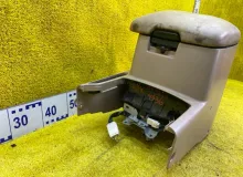 Бардачок между сиденьями TOYOTA LAND CRUISER/LAND CRUISER CYGNUS 1999/Цвет 057 5890160280A0 UZJ100/UZJ100L/UZJ100/FZJ100/FZJ105/HDJ100/HDJ100L/HDJ101/HDJ101K/HZJ105/HZJ105L 2UZFE, передний