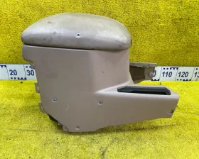 Бардачок между сиденьями TOYOTA