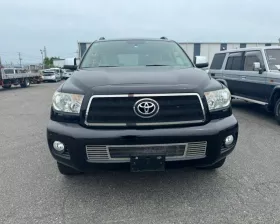Решетка радиатора Toyota