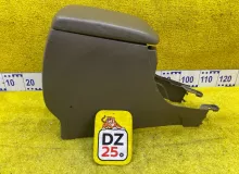 Бардачок между сиденьями TOYOTA LAND CRUISER PRADO 2004/Цвет 070 5891060020C0 VZJ121/VZJ120W/VZJ120/VZJ121W/VZJ125W/VZJ125/GRJ120W/GRJ120/GRJ121W/GRJ121/GRJ125W/KDJ125/LJ120/LJ125/RZJ120W/25W/KDJ120W/KDJ120/KDJ121W/KDJ121/RZJ120/RZJ125W/RZJ125/TRJ120W/TRJ