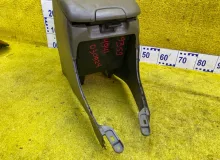 Бардачок между сиденьями TOYOTA LAND CRUISER PRADO 2004/Цвет 070 5891060020C0 VZJ121/VZJ120W/VZJ120/VZJ121W/VZJ125W/VZJ125/GRJ120W/GRJ120/GRJ121W/GRJ121/GRJ125W/KDJ125/LJ120/LJ125/RZJ120W/25W/KDJ120W/KDJ120/KDJ121W/KDJ121/RZJ120/RZJ125W/RZJ125/TRJ120W/TRJ
