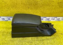 Бардачок между сиденьями BMW X3 2008 51163428286 E83N N52B25A, передний