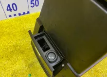 Бардачок между сиденьями BMW X3 2008 51163428286 E83N N52B25A, передний