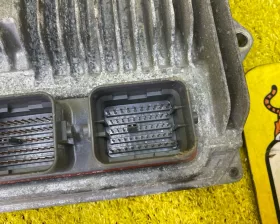 Блок управления двс HONDA
