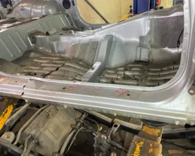 Порог кузова SUZUKI