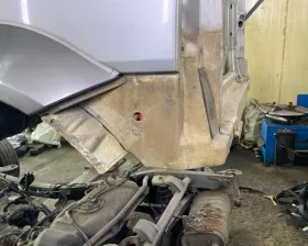 Крыло заднее SUZUKI