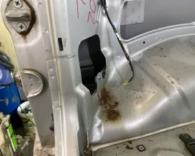 Крыло заднее SUZUKI