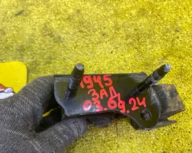 Подушка двигателя TOYOTA