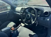 Колпак запасного колеса TOYOTA RAV4 2003/Цвет 064 6477342010 ACA21W/ACA21/ACA20W/ACA20/ACA22/ACA23/ACA26/ACA28/ZCA25/ZCA25W/ZCA26/ZCA26W 1AZFSE, задний