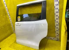 Дверь боковая TOYOTA VOXY/NOAH/ESQUIRE 2014/Цвет 070 6700428650 ZRR80G/ZRR80W/ZRR80/ZRR85G/ZRR85W/ZRR85/ZWR80/ZWR80G/ZWR80W 2ZRFXE, задняя левая
