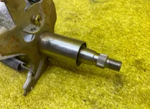 Рулевая колонка TOYOTA LAND CRUISER/LAND CRUISER CYGNUS/LX470 1999/Цвет 057 4520560170 UZJ100/UZJ100L/UZJ100/FZJ100/FZJ105/HDJ100/HDJ100L/HDJ101/HDJ101K/HZJ105/HZJ105L 2UZFE, передняя
