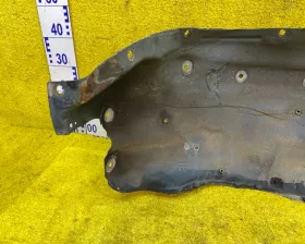 Подкрылок TOYOTA