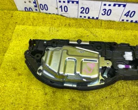 Доводчик двери TOYOTA