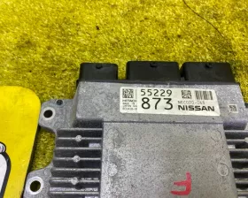 Блок управления двс NISSAN