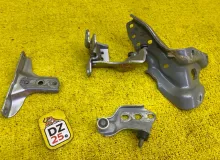Ролик раздвижной двери TOYOTA VOXY/NOAH/ESQUIRE 2014/Цвет 1F7 6833628090 ZRR85W/ZRR85G/ZRR85/ZRR80G/ZRR80/ZRR80W/ZWR80/ZWR80G/ZWR80W 3ZRFAE, задний левый