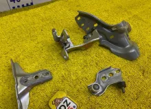 Ролик раздвижной двери TOYOTA VOXY/NOAH/ESQUIRE 2014/Цвет 1F7 6833628090 ZRR85W/ZRR85G/ZRR85/ZRR80G/ZRR80/ZRR80W/ZWR80/ZWR80G/ZWR80W 3ZRFAE, задний левый